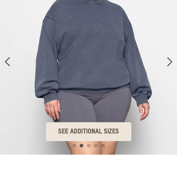 SKIMS Vintage Boyfriend Sweatshirt - Picture 2 of 4